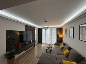 JP's Sky Apartment